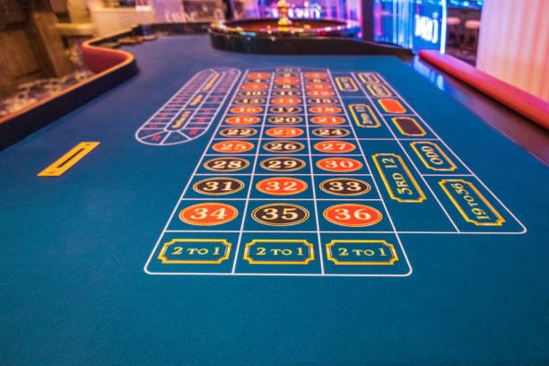 Slot-game tournament mode Slot game Aviator with tournament leaderboard sidebar